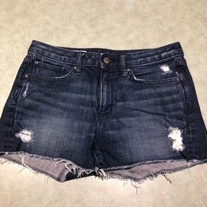 Gap slim cut-offs